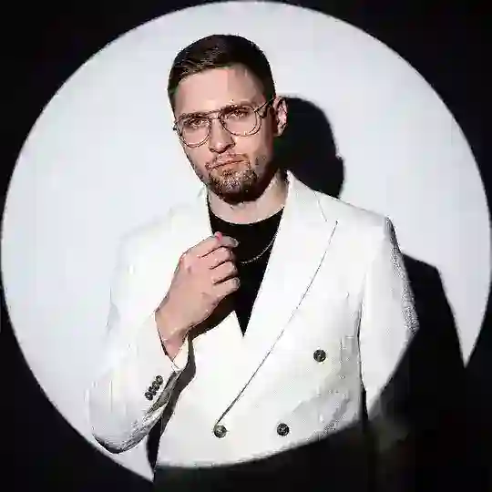 AI | Нейросети без воды Telegram Channel Avatar