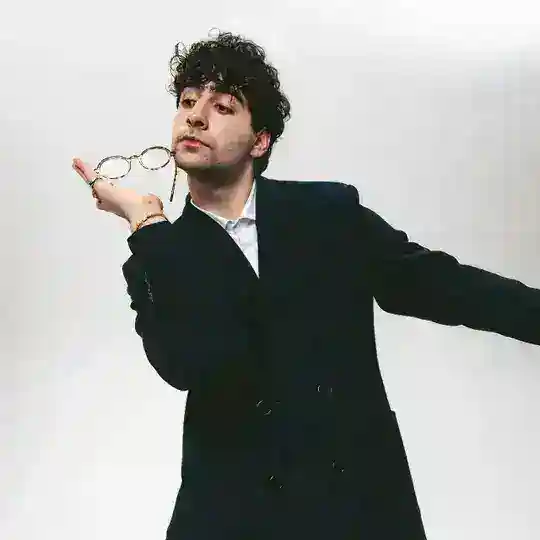 ASHLY. Telegram Channel Avatar