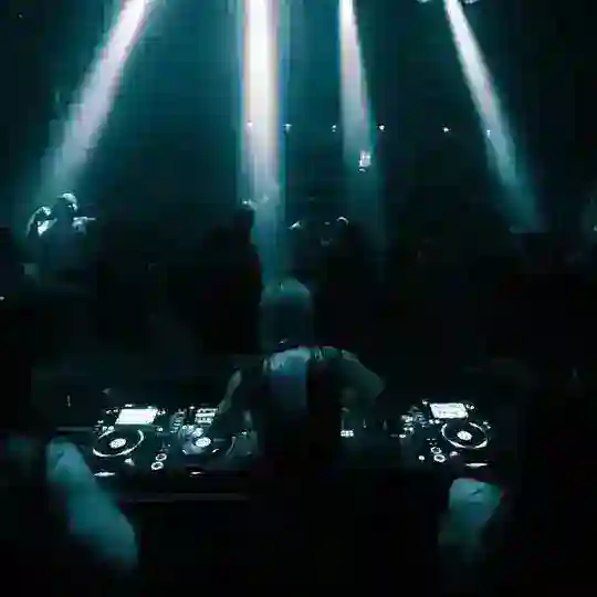 life and rave from ler.kks Telegram Channel Avatar