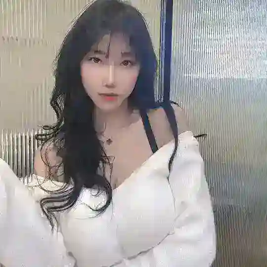 深圳福田艳艳个人兼职 Telegram Channel Avatar