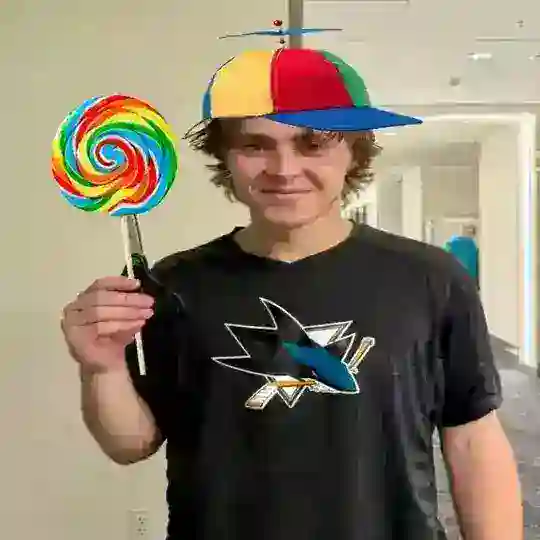 ⌗ хичер dih Telegram Channel Avatar