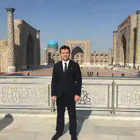 Azamat Akbar | Lektorium Telegram Channel Avatar