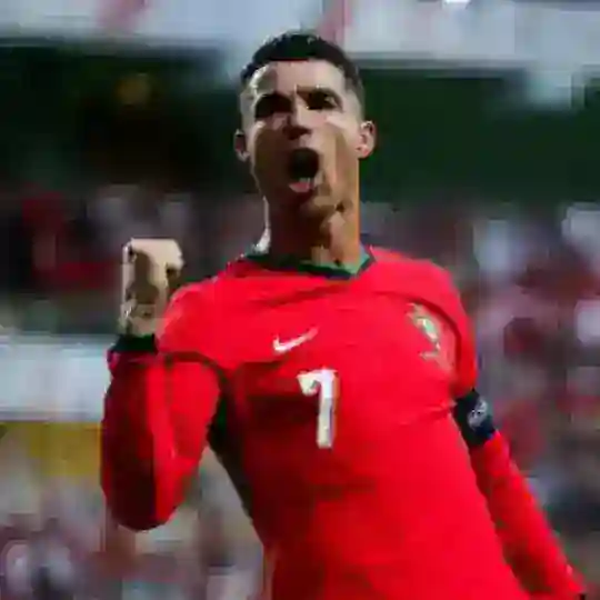 CR7 eFOOTBALL DEALS