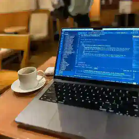 🕸Leave me alone🕸