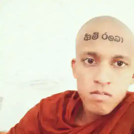 _🪝]>🗿PONNA ROBINSON <⚓️_