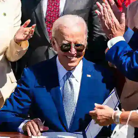 Joe Biden Fan Club