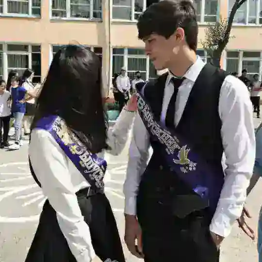 Kᗴᖇᗩ_ᗰᑌՏᑫIᕼᗩᑎᗴ_:) ᑕᕼᗩT