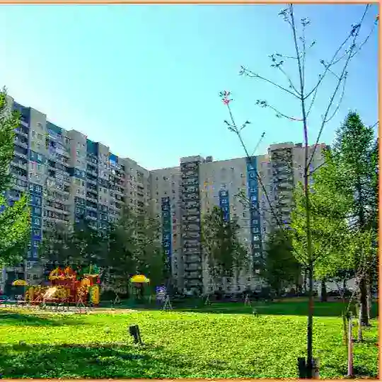Ул. Композиторов, дом 7