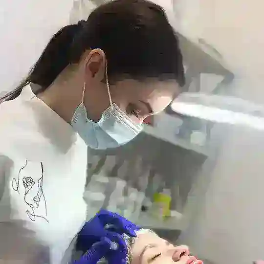 КОСМЕТОЛОГ КИЕВ •Увеличение губ