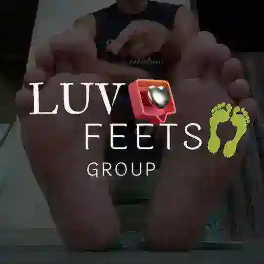 𝐿𝑈𝑉 𝐹𝐸𝐸𝑇𝑆 👣 😍