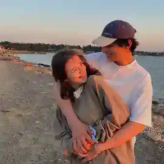 〇••• TANISHUVLAR 🤟🙂