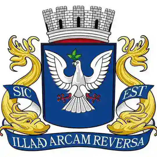 Salvador Namoro / Negócios
