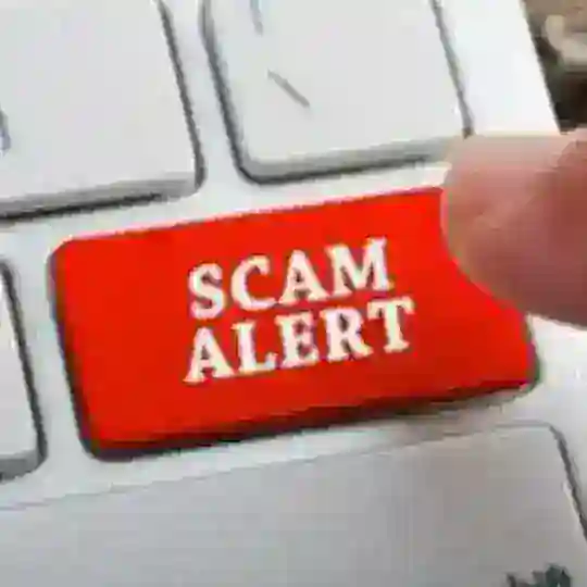 SG SCAMMER ALERT ( ORIGINAL) NO FORM OF ADVERTISING ALLOWED