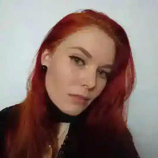 Группа Арины Ивановой