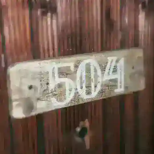 Арт пространство "Комната 504"