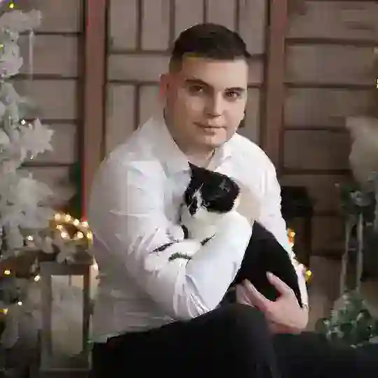 Иван Петров