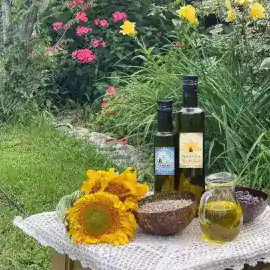 NaturaVita_Voitovichirinatomsk Изготавливаю «живое» сыродавленное масло для себя и друзей)