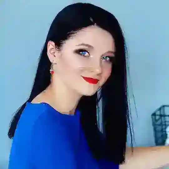 Переводчик с языка звезд - астролог Полина Сергеевна