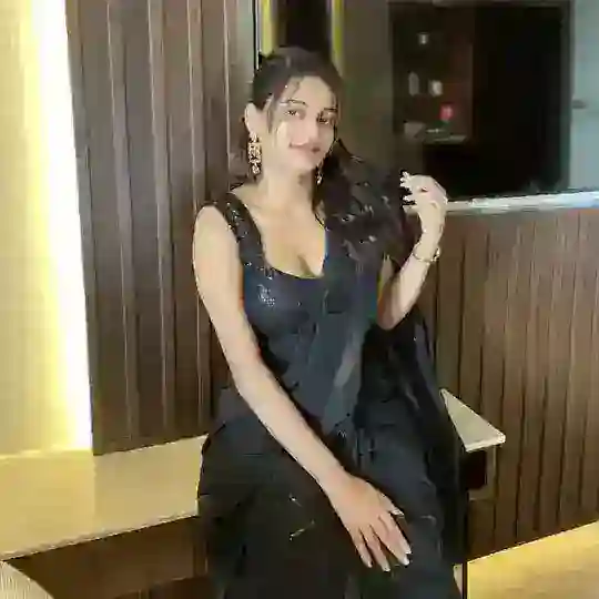 DELHI MUMBAI PUNE GIRL JAIPUR