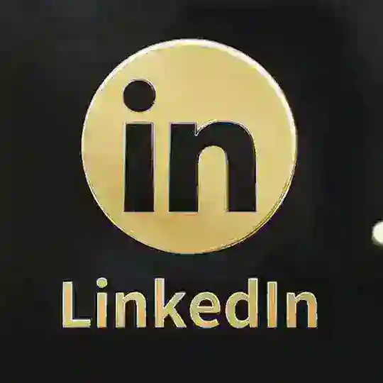 LinkedIn Premium Career Business
