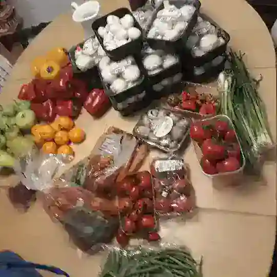 EF: Unkommerzieller Marktplatz