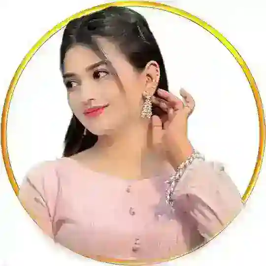 GIRL AND BOYS CHATTING GROUP