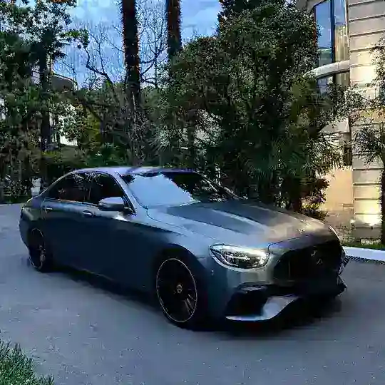Mercedes E W213 Чат