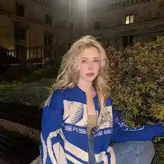 كروب سوالف حلوين شباب وبنات دردشه