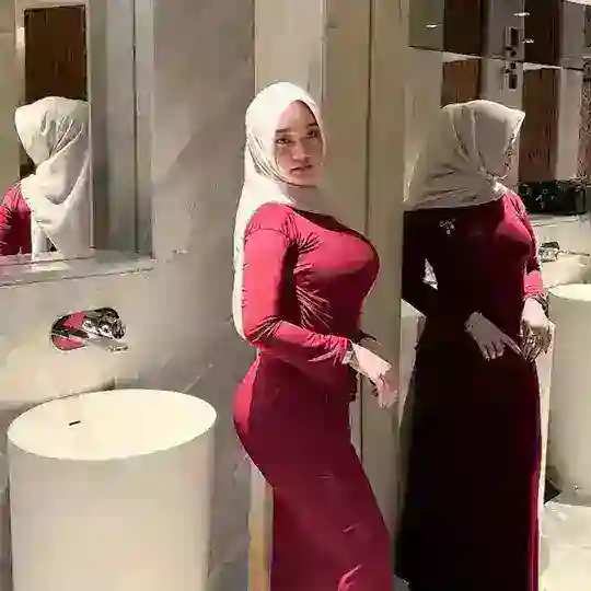 AWEK MELAYU MALAY