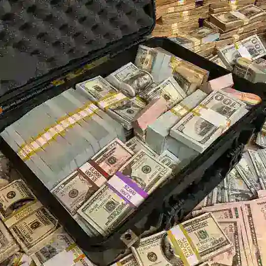 ភ្នាក់ងារ ROYAL99 CASINO ONLINE/កម្រៃខ្ពស់/លេងហ្វ្រីរាល់ថ្ងៃ