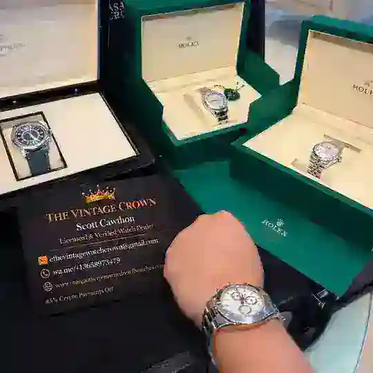 The Vintage Watch Crown