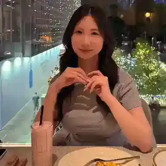 主播意外走光群